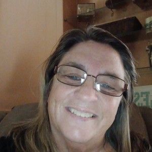 Meet your Posher, Lynn